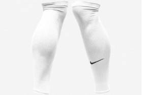 Футбольные гетры Nike Strike Sleeve DH6621-100