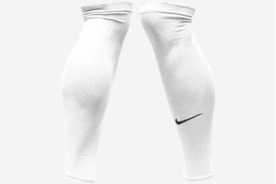 Футбольные гетры Nike Strike Sleeve DH6621-100