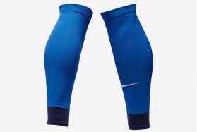 Футбольные гетры Nike Strike Sleeve DH6621-463