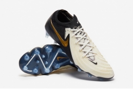Футбольные бутсы Nike Phantom GX II Elite AG-Pro FJ2554-100