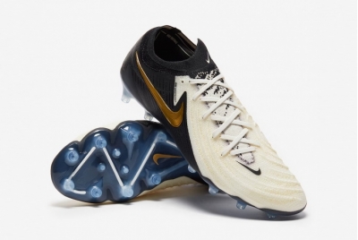 Футбольные бутсы Nike Phantom GX II Elite AG-Pro FJ2554-100