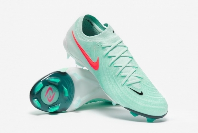 Футбольные бутсы Nike Phantom GX II Elite FG FJ2559-300