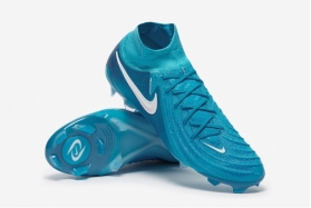 Футбольные бутсы Nike Phantom Luna II Elite FG FJ2572-400