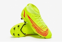 Детские футбольные бутсы Nike Mercurial Superfly 8 Club MG Junior CV0790-760