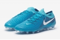 Детские футбольные бутсы Nike Phantom GX II Elite AG-Pro Junior FJ2554-400