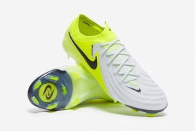 Детские футбольные бутсы Nike Phantom GX II Elite FG Junior FJ2559-003