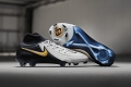 Детские футбольные бутсы Nike Phantom Luna II Elite FG Junior FJ2572-100