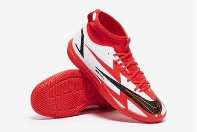 Детские футзалки Nike Superfly 8 Academy CR7 IC Junior DB2676-600