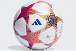 Футбольный мяч Adidas UWCL Finale League IA0959