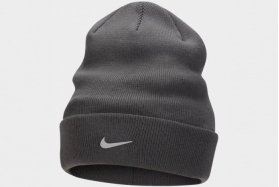 Детская шапка Nike Peak Swoosh Beanie FB6492-068