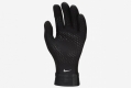 Детские перчатки тренировочные Nike Academy Therma-FIT Junior HF0547-010