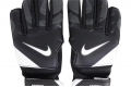 Детские вратарские перчатки Nike GK JR Match FJ4864-011