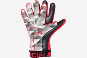 Вратарские перчатки Nike GK Mercurial Touch Victory GS3890-100