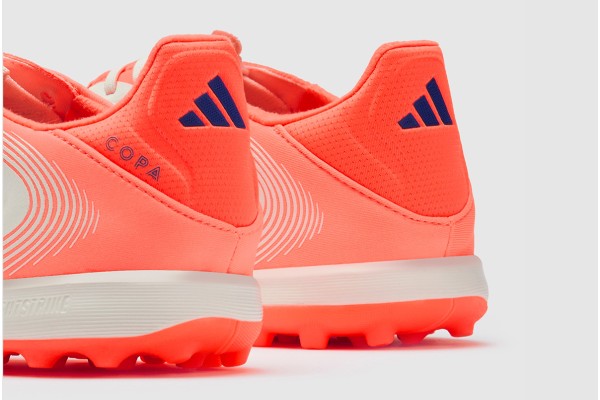 Дитячі сороконіжки Adidas Copa