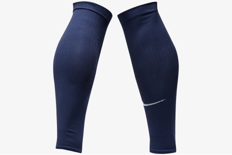 Футбольные гетры Nike Strike Sleeve WC22 Team FQ8282-410