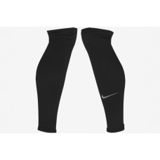 Футбольные гетры Nike Strike Sleeve DH6621-010