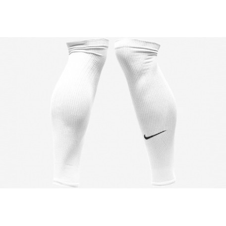 Футбольные гетры Nike Strike Sleeve DH6621-100