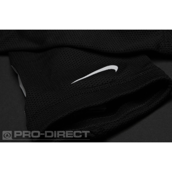 Панчохи для щитків Nike Guard Lock Elite Sleeves Black SE0173-011