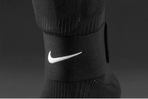 Фиксатор для щитков Nike Guard Stay Black SE0047-001