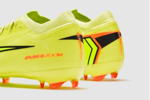 Детские футбольные бутсы Nike Air Zoom Mercurial Vapor 16 Pro FG Junior HF5448-300