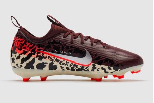 Детские футбольные бутсы Nike Air Zoom Mercurial Vapor 16 Academy NU3 MG Junior IO8474-661