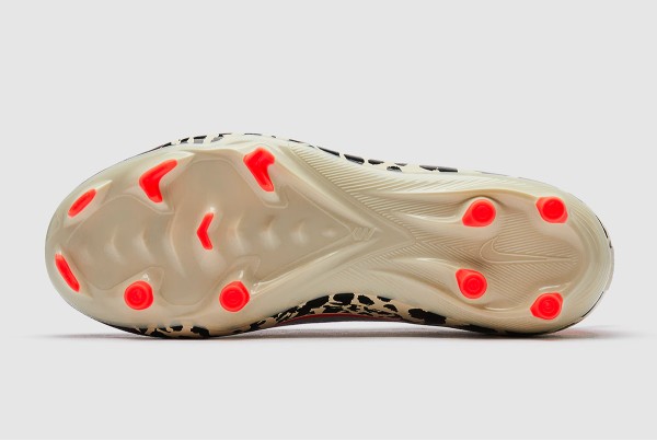 Дитячі футбольні бутси Nike Air Zoom Mercurial Vapor 16 Academy NU3 MG Junior IO8474-661