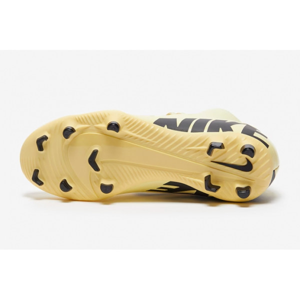 Детские футбольные бутсы Nike Mercurial Superfly 9 Club MG Junior DJ5959-700