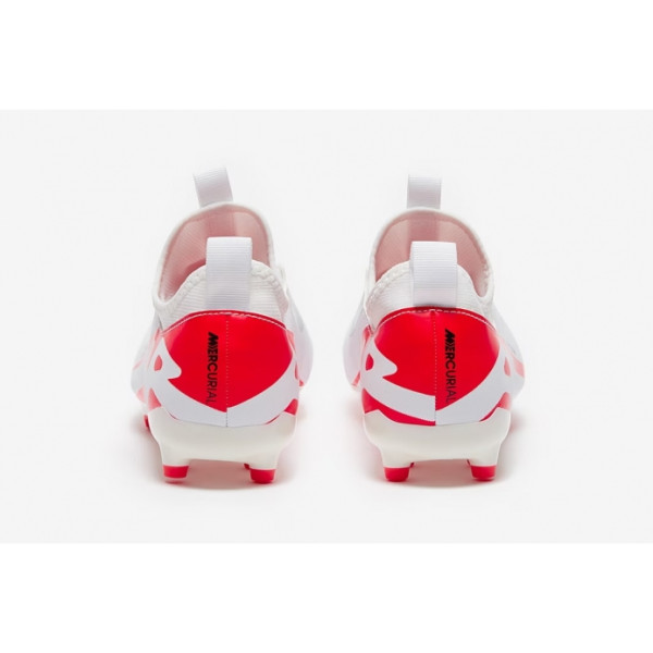 Детские футбольные бутсы Nike Air Zoom Mercurial Vapor 15 Academy MG Junior DJ5617-600