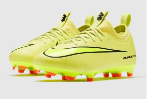 Детские футбольные бутсы Nike Air Zoom Mercurial Vapor 16 Academy MG Junior FQ8392-300