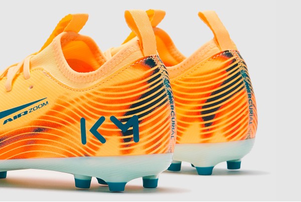 Дитячі футбольні бутси Nike Air Zoom Mercurial Vapor 16 Academy x Mbappe MG Junior FQ8394-801