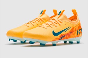 Детские футбольные бутсы Nike Air Zoom Mercurial Vapor 16 Academy x Mbappe MG Junior FQ8394-801