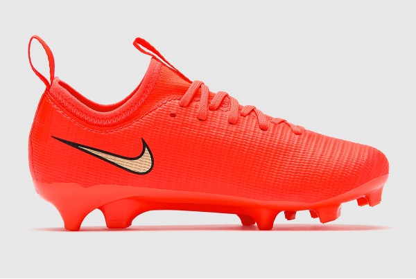 Детские футбольные бутсы Nike Mercurial Vapor 17 Academy MG Junior IM7359-600