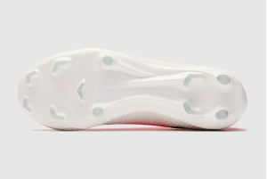 Детские футбольные бутсы Nike Air Zoom Mercurial Vapor 17 Academy MG T Junior IO8239-900