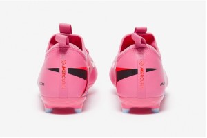 Детские футбольные бутсы Nike Air Zoom Mercurial Vapor 16 Academy MG Junior FQ8392-600