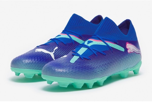 Дитячі футбольні бутси Puma Future 7 Pro MG Junior 107944-01
