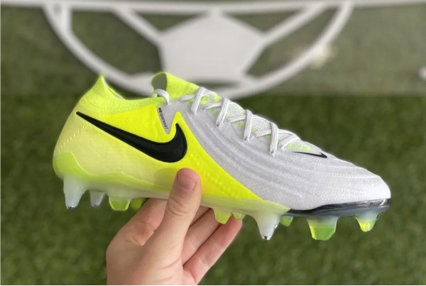 Футбольні бутси Nike Phantom GX II Elite SG-PRO Anti-Clog FJ2586-003