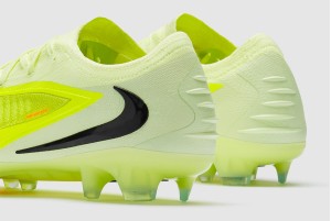 Футбольные бутсы Nike Phantom 6 Elite FG HJ2146-801