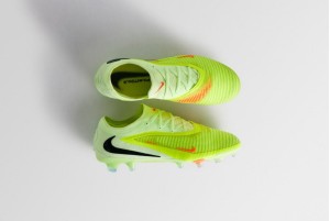 Футбольные бутсы Nike Phantom 6 Elite FG HJ2146-801
