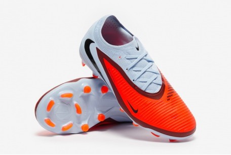 Дитячі футбольні бутси Nike Phantom 6 Pro Low MG Junior HM9204-400