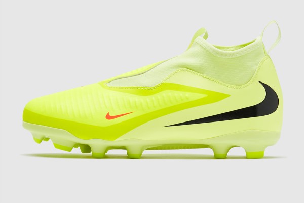 Детские футбольные бутсы Nike Phantom 6 Academy High MG Junior HQ2042-800