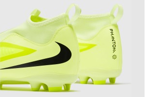 Детские футбольные бутсы Nike Phantom 6 Academy High MG Junior HQ2042-800