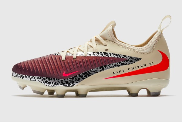 Детские футбольные бутсы Nike Phantom 6 Academy NU3 MG Junior IO8480-661
