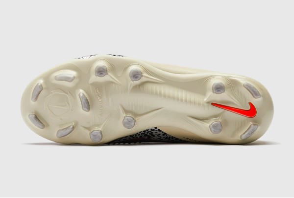 Детские футбольные бутсы Nike Phantom 6 Academy NU3 MG Junior IO8480-661