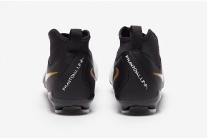 Детские футбольные бутсы Nike Phantom Luna II Academy MG Junior FJ2603-100