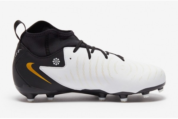Дитячі футбольні бутси Nike Phantom Luna II Academy MG Junior FJ2603-100