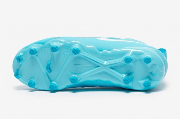 Дитячі футбольні бутси Nike Phantom Luna II Academy MG Junior FJ2603-400