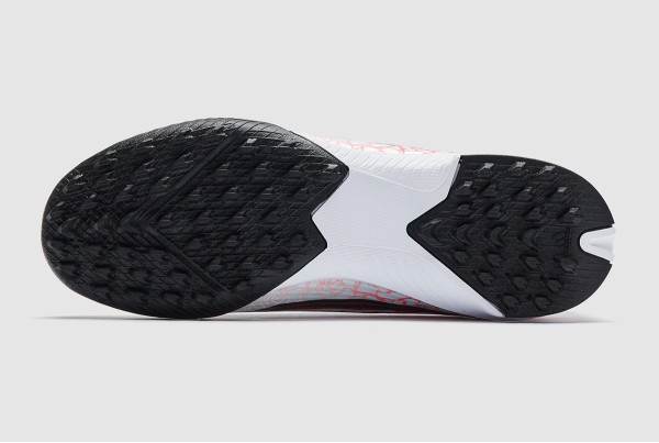 Детские сороконожки Adidas F50 League Laceless x Lamine Yamal TF Junior KJ3779