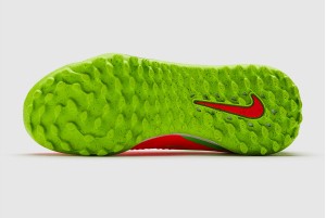 Детские сороконожки Nike Phantom 6 Academy Low x Haaland TF Junior HQ2040-603