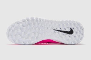 Детские сороконожки Nike Phantom 6 Academy Low TF Junior IH1797-901