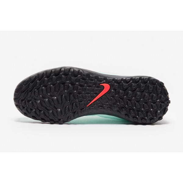 Детские сороконожки Nike Phantom Luna II Academy TF Junior FJ2610-300